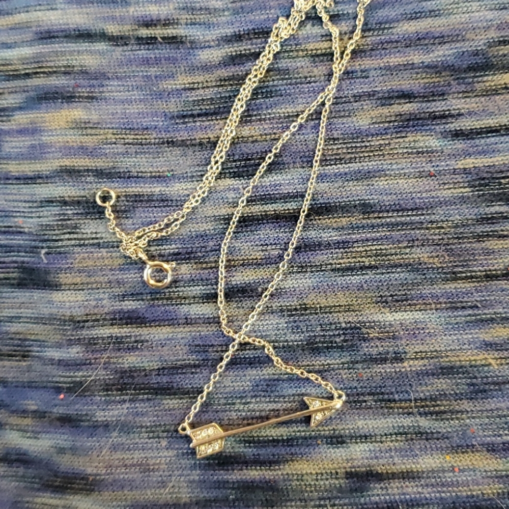 CZ ARROW PENDANT NECKLACE